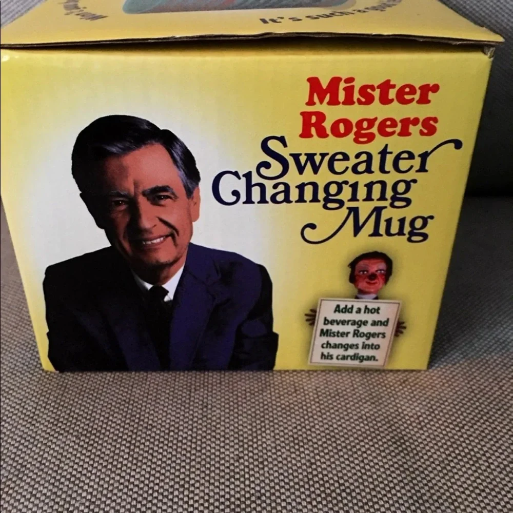 Mister Rogers Sweater Changing Mug!